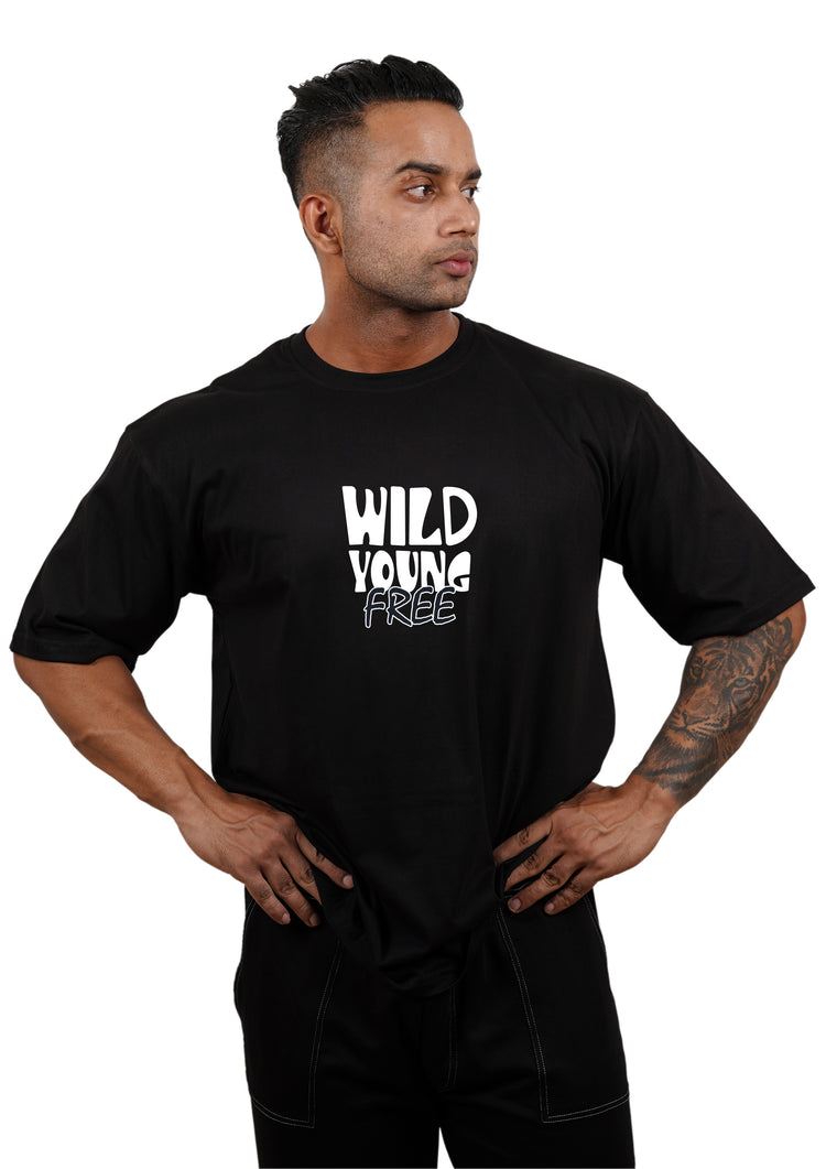 WILD YOUNG FREE Oversize T-shirt