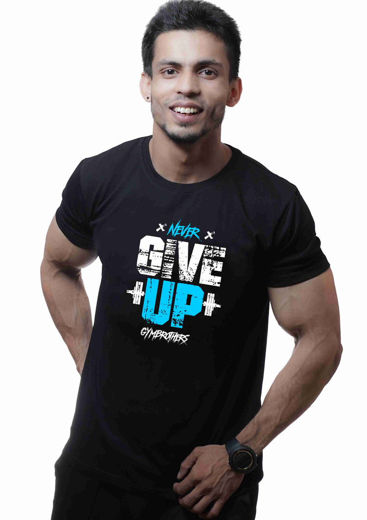 NEVER GIVE UP Half Sleeve T-shirt